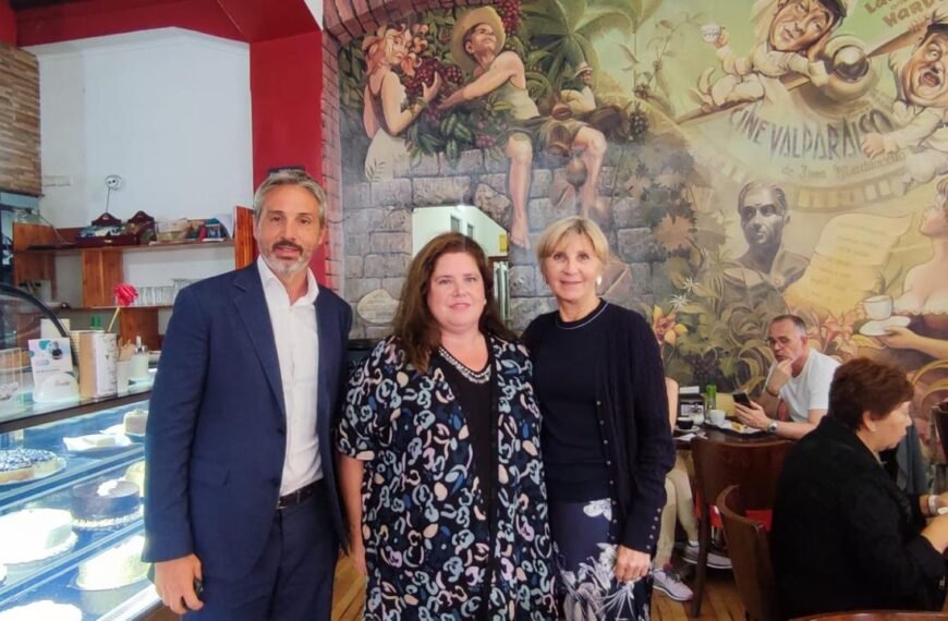 Reunión con la Embajadora Mira Martinec y el Ministro Plenipotenciario Domagoj Prosoli